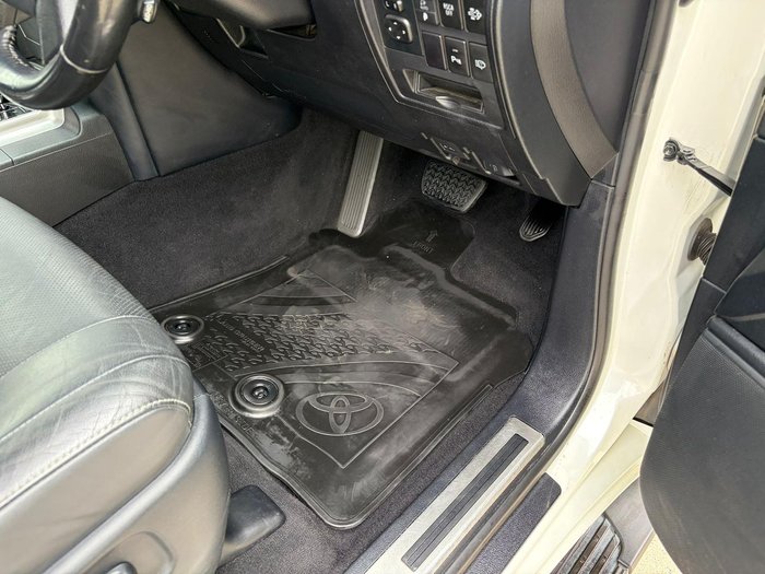 2019 Toyota Landcruiser VX