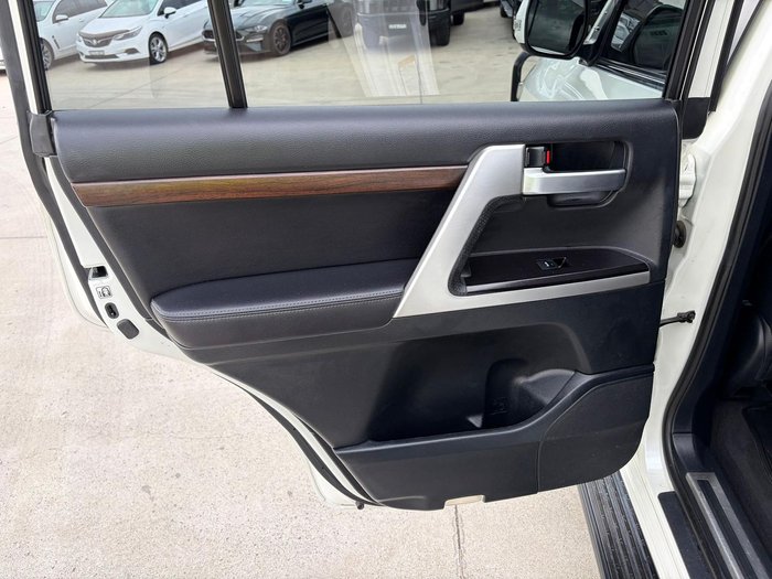 2019 Toyota Landcruiser VX