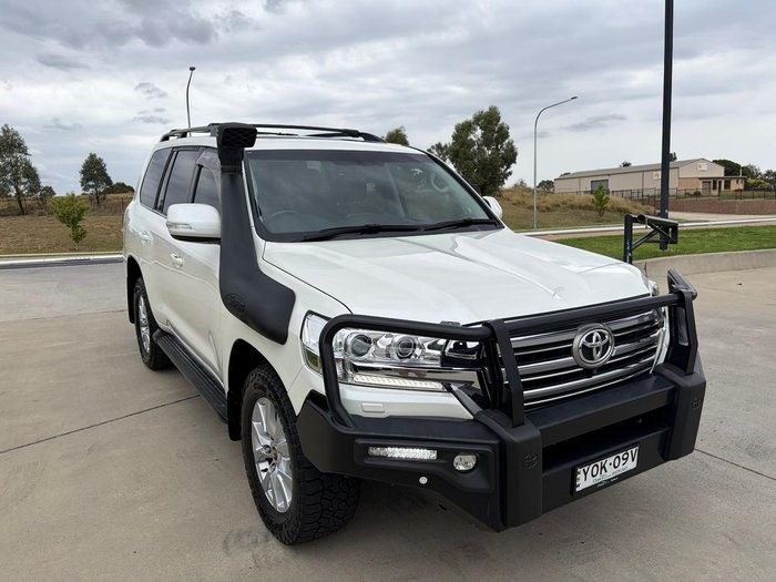 2019 Toyota Landcruiser VX