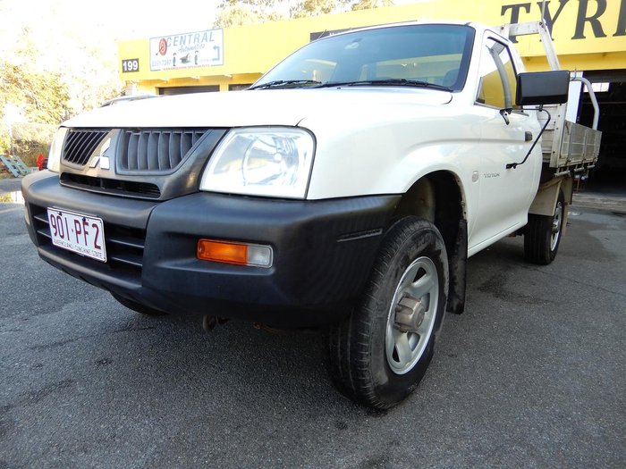 2005 Mitsubishi Triton GLX MK MY05 4x2 White
