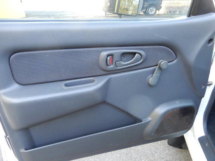 2005 Mitsubishi Triton GLX MK MY05 4x2 White