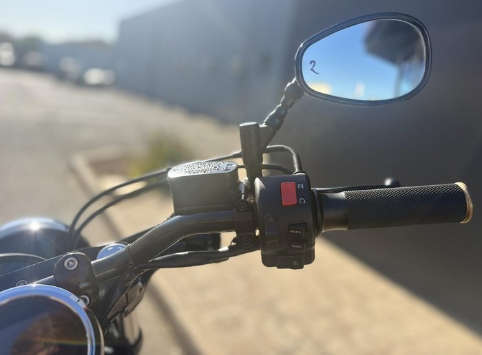2014 Yamaha Bolt (XVS950CU) Bolt Black