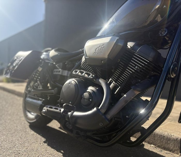 2014 Yamaha Bolt (XVS950CU) Bolt Black