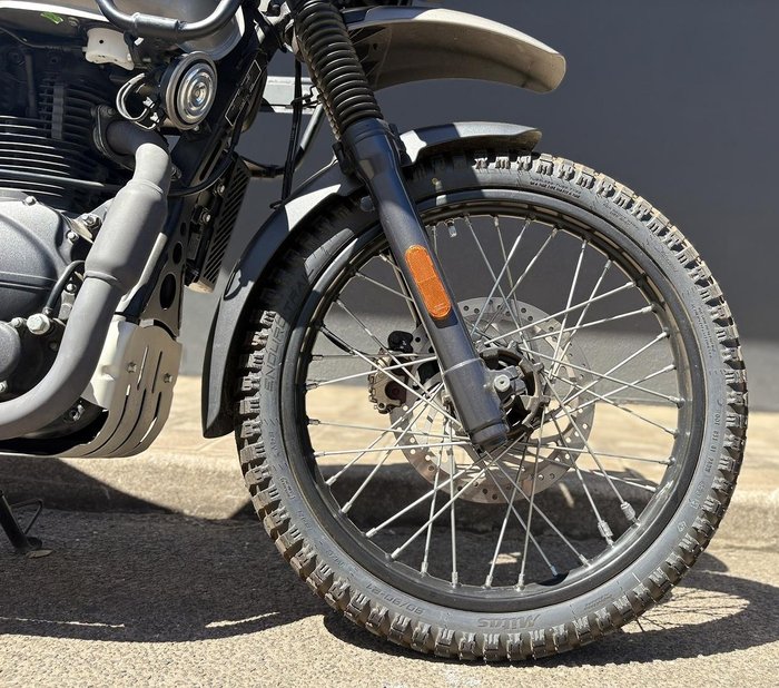 2022 Royal Enfield Himalayan E5 Base Himalayan Grey