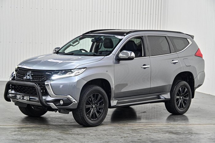 2019 Mitsubishi Pajero Sport Black Edition