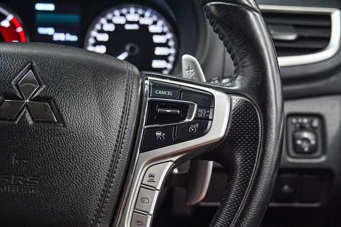 2019 Mitsubishi Pajero Sport Black Edition