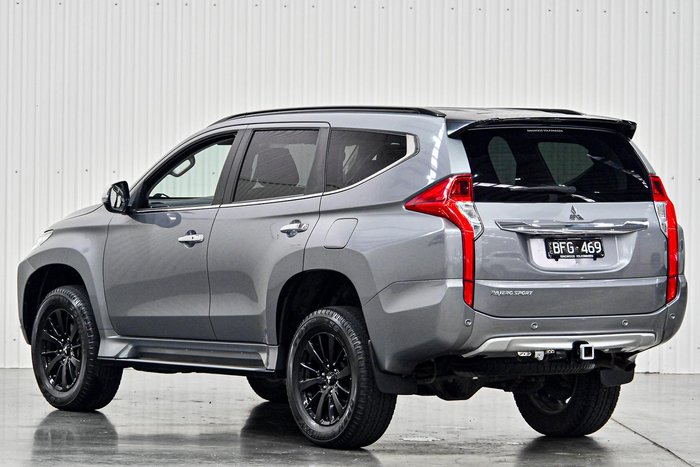 2019 Mitsubishi Pajero Sport Black Edition