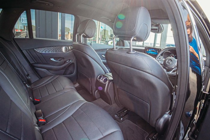 2021 Mercedes-Benz GLC-Class GLC300