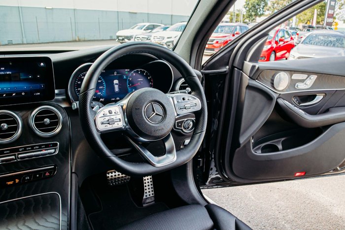 2021 Mercedes-Benz GLC-Class GLC300