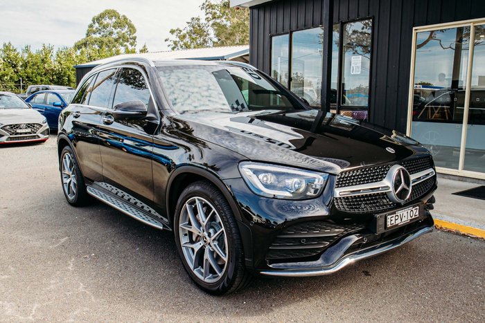 2021 Mercedes-Benz GLC-Class GLC300