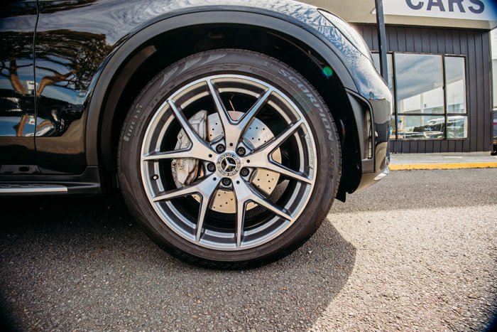 2021 Mercedes-Benz GLC-Class GLC300