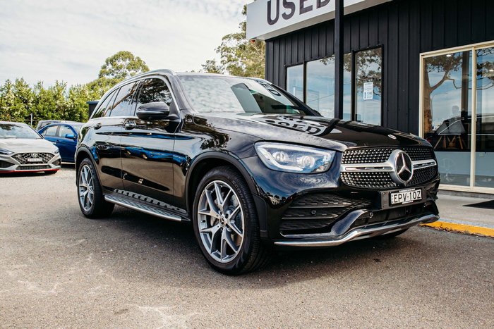 2021 Mercedes-Benz GLC-Class GLC300