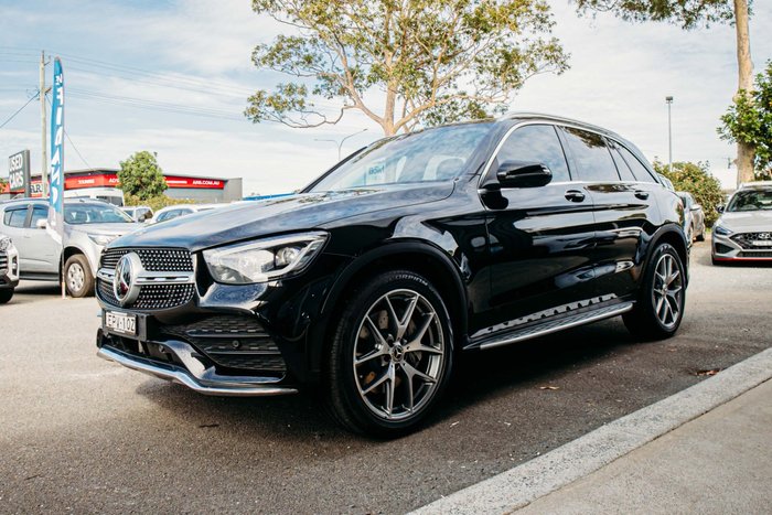 2021 Mercedes-Benz GLC-Class GLC300