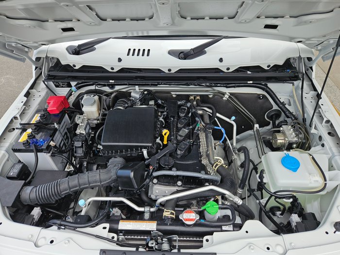 2022 Suzuki Jimny GLX