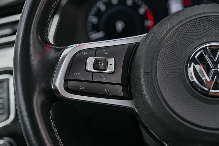 2016 Volkswagen Passat 206TSI R-Line