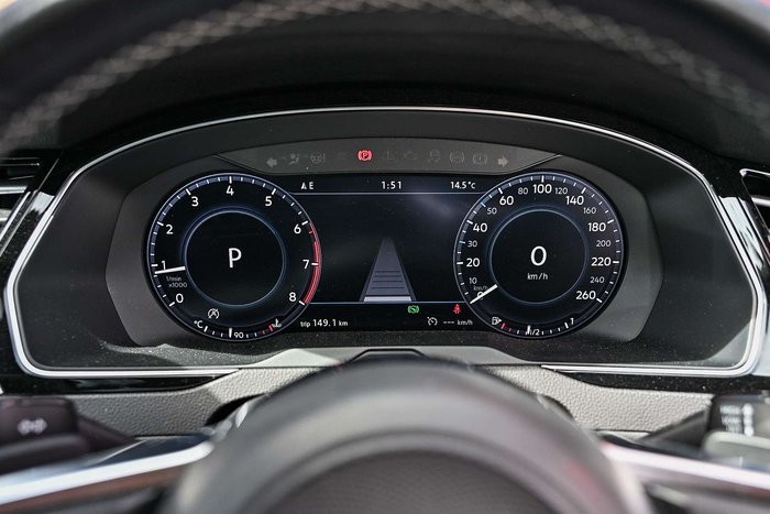 2016 Volkswagen Passat 206TSI R-Line