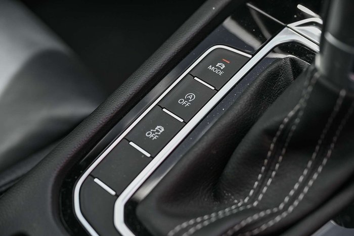 2016 Volkswagen Passat 206TSI R-Line