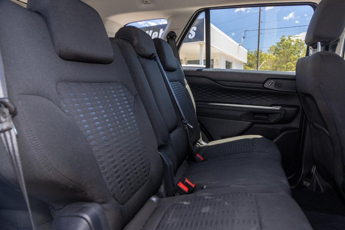 2025 Ford Everest Ambiente