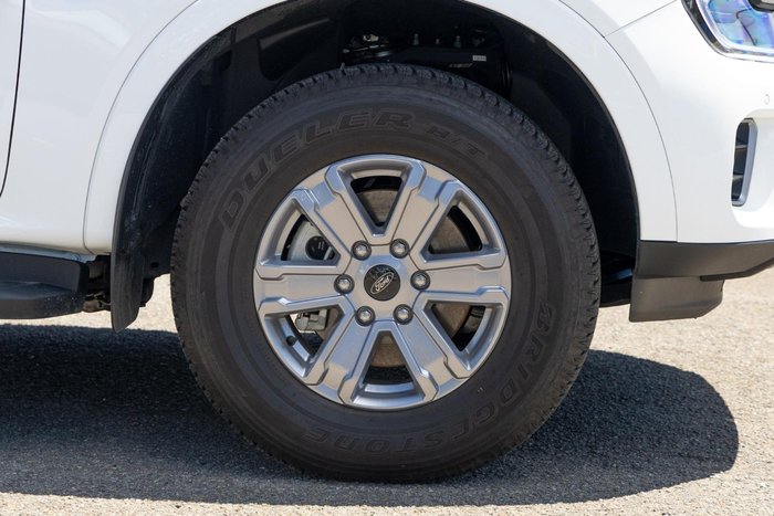 2025 Ford Everest Ambiente