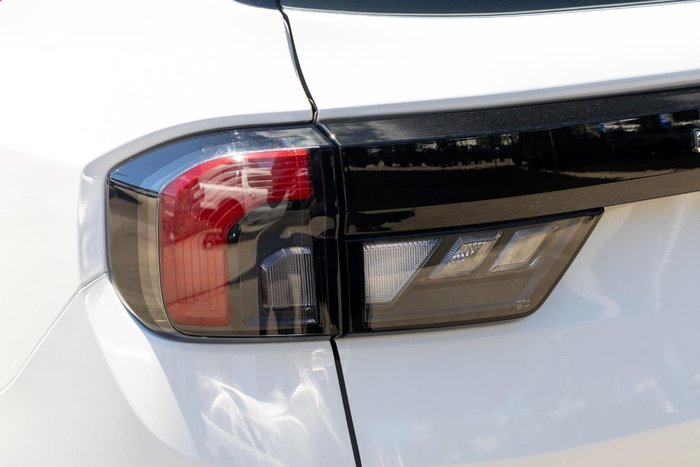 2025 Ford Everest Ambiente