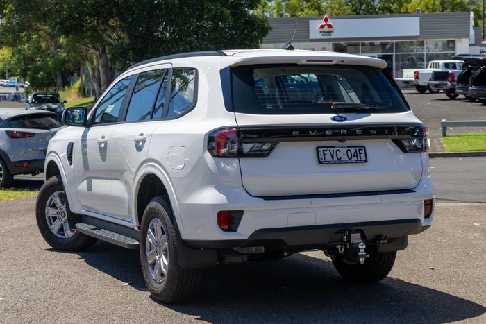 2025 Ford Everest Ambiente