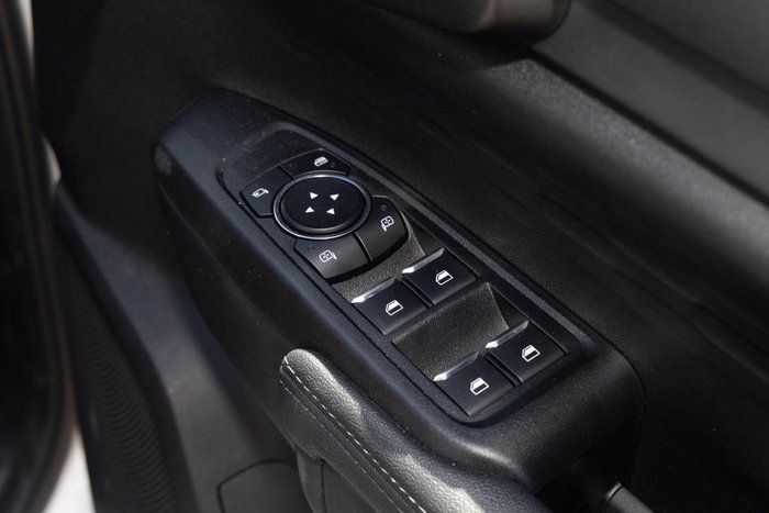 2025 Ford Everest Ambiente