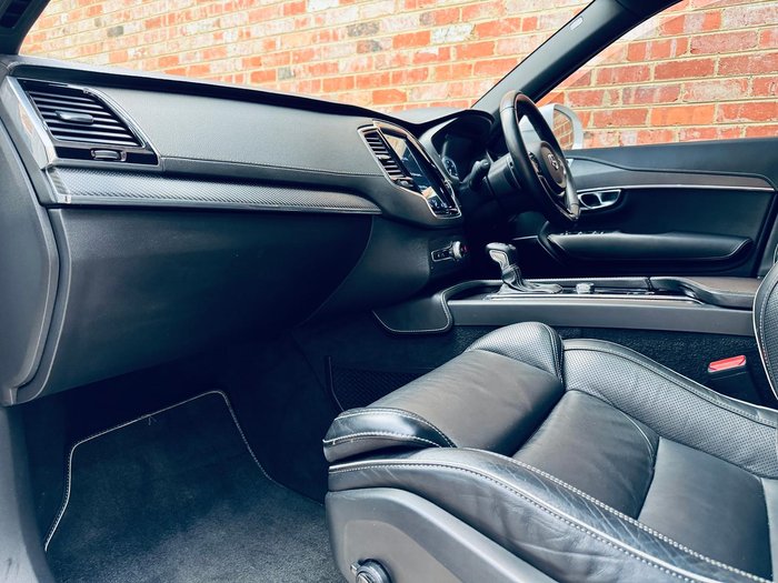 2019 Volvo XC90 D5 R-Design