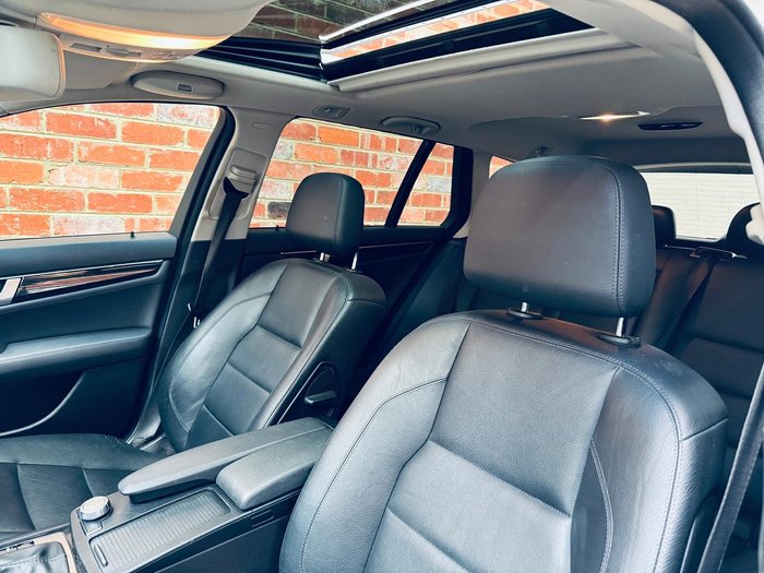 2012 Mercedes-Benz C-Class C250 BlueEFFICIENCY Avantgarde W204 MY13 White