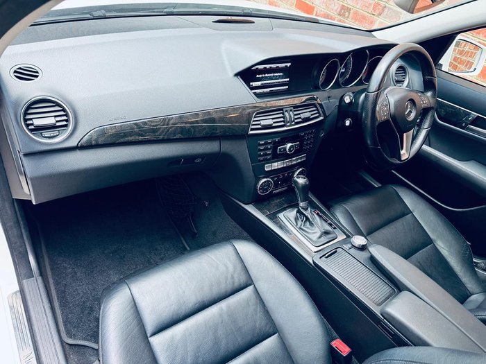 2012 Mercedes-Benz C-Class C250 BlueEFFICIENCY Avantgarde W204 MY13 White