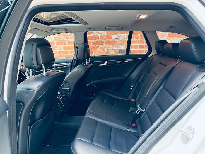 2012 Mercedes-Benz C-Class C250 BlueEFFICIENCY Avantgarde W204 MY13 White