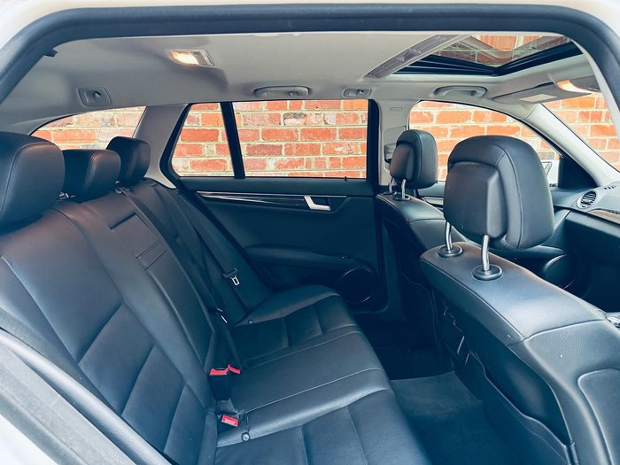 2012 Mercedes-Benz C-Class C250 BlueEFFICIENCY Avantgarde W204 MY13 White