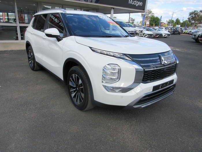 2025 Mitsubishi Outlander