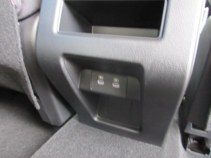 2025 Mitsubishi Outlander LS