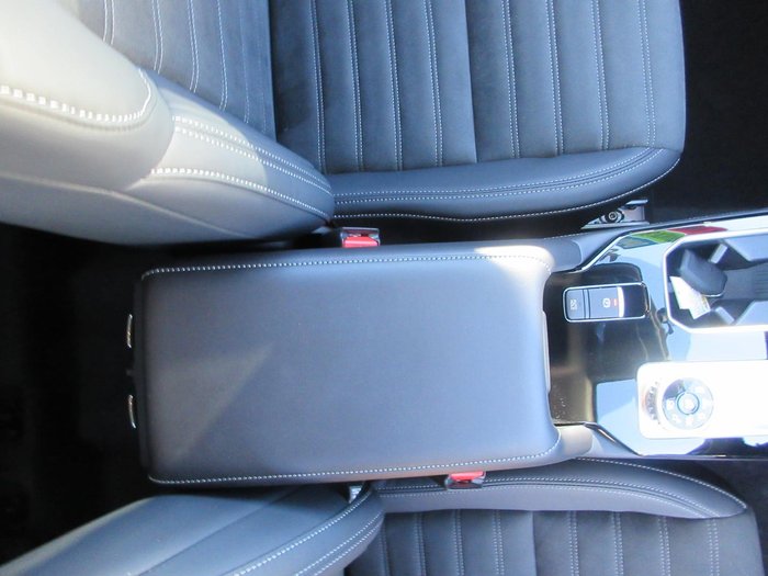 2025 Mitsubishi Outlander LS