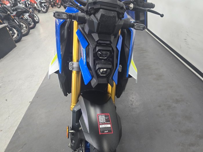 2023 Suzuki GSX-S1000 Blue