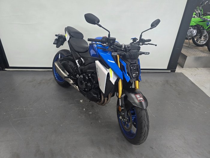 2023 Suzuki GSX-S1000 Blue