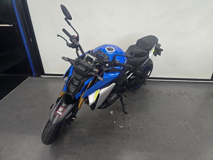 2023 Suzuki GSX-S1000 Blue