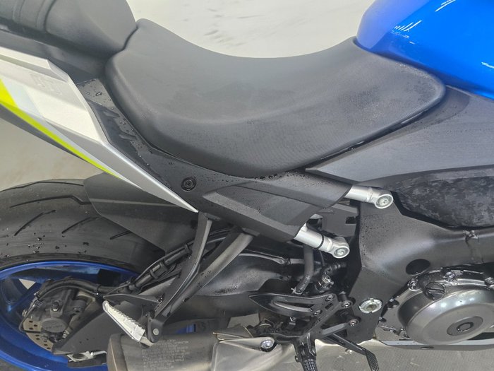 2023 Suzuki GSX-S1000 Blue