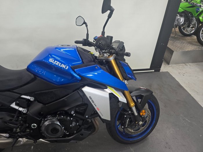 2023 Suzuki GSX-S1000 Blue