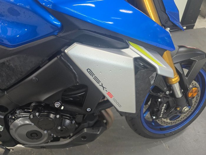2023 Suzuki GSX-S1000 Blue