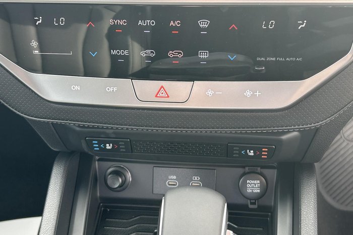 2025 KGM Musso Advance