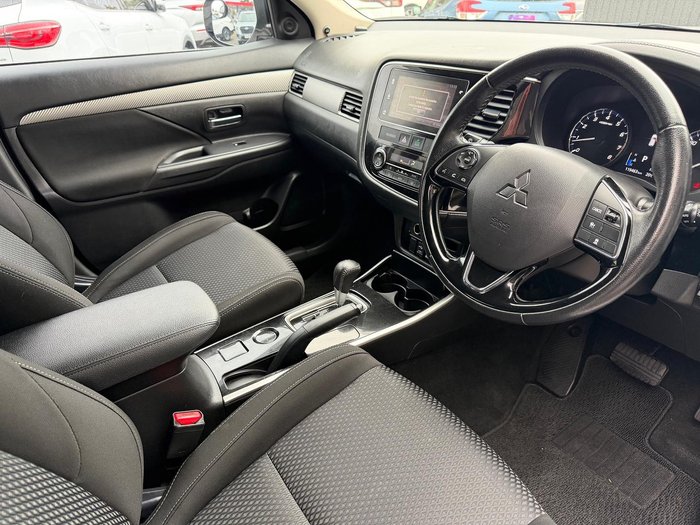 2018 Mitsubishi Outlander LS ZL MY18.5 White