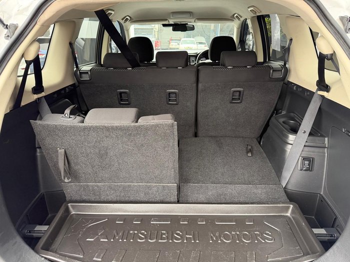 2018 Mitsubishi Outlander LS ZL MY18.5 White