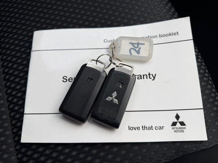 2018 Mitsubishi Outlander LS ZL MY18.5 White