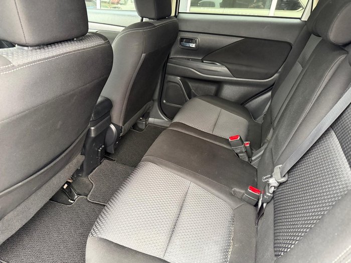 2018 Mitsubishi Outlander LS ZL MY18.5 White