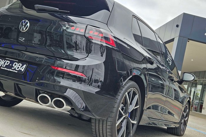 2025 Volkswagen Golf R