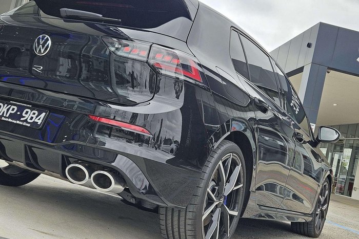 2025 Volkswagen Golf R