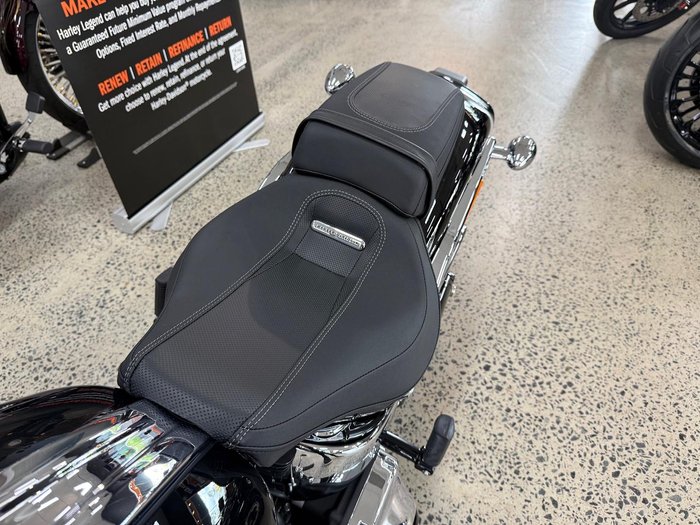 2025 Harley-Davidson Breakout 117 (FXBR) Softail Black