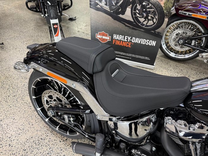 2025 Harley-Davidson Breakout 117 (FXBR) Softail Black
