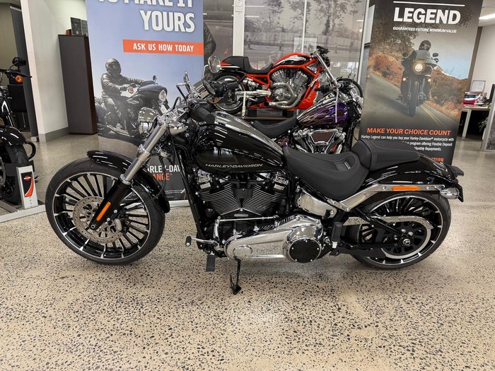 2025 Harley-Davidson Breakout 117 (FXBR) Softail Black